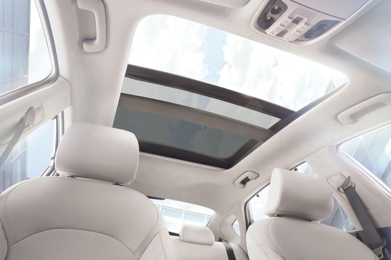 K8708917_Cadenza_SXL_PanoramicSunroof_mj